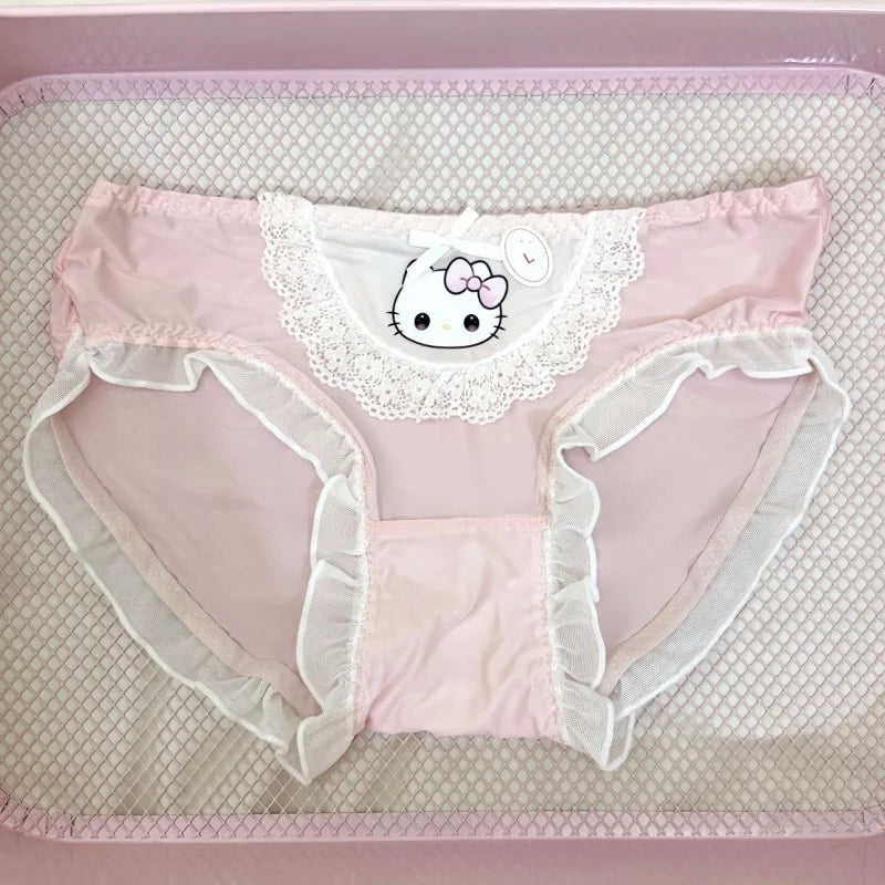 Sanrio Hello Kitty Women’s Ice Silk Panties – Cute Cartoon Triangle Underwear for Summer Comfort | ملابس داخلية نسائية من سانريو هيلو كيتي – تصميم مثلث لطيف من قماش الآيس سيلك المريح لصيف منعش