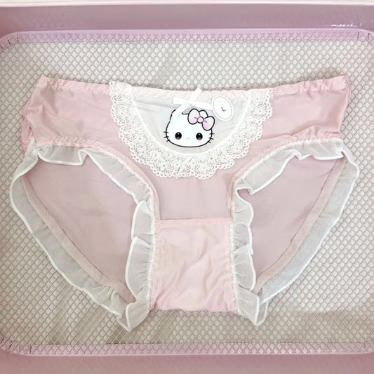 Sanrio Hello Kitty Women’s Ice Silk Panties – Cute Cartoon Triangle Underwear for Summer Comfort | ملابس داخلية نسائية من سانريو هيلو كيتي – تصميم مثلث لطيف من قماش الآيس سيلك المريح لصيف منعش