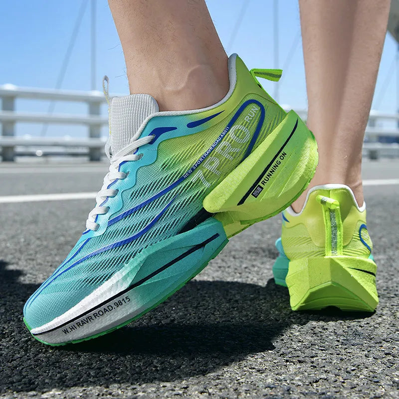 Men’s Carbon Plate Mesh Running Sneakers – Lightweight Anti-Slip Outdoor Sports Shoes for Running, Tennis & Casual Wear | سنيكرز رياضي رجالي بخامة شبكية وصفيحة كربون – خفيف الوزن ومضاد للانزلاق للجري والتنس والاستخدام اليومي