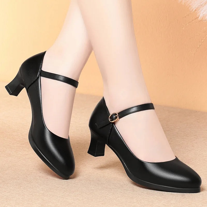 5cm Heels Comfortable Work Pumps – Non-Slip Black Office Shoes for Women, Size 35–40 | حذاء كعب 5 سم نسائي للعمل – أسود مريح وغير قابل للانزلاق للمضيفات والموظفات، المقاسات من 35 إلى 40