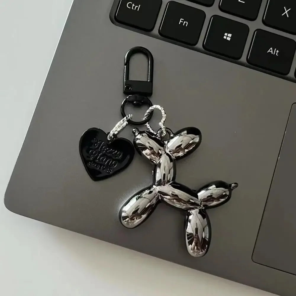 🐶 Y2K Balloon Dog Keychain – Funky Bag & Car Accessory | سلسلة مفاتيح كلب بالون ستايل Y2K – إكسسوار عصري للشنط والمفاتيح