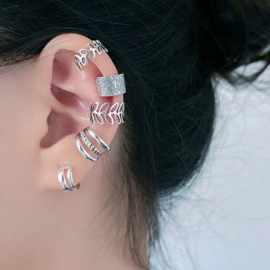 ✨ 5Pcs C-Shaped Ear Clip Set – No Piercing Minimalist Ear Cuff Accessories 🔷 طقم 5 قطع حلقات أذن على شكل C – بدون ثقب، تصميم بسيط أنيق للنساء