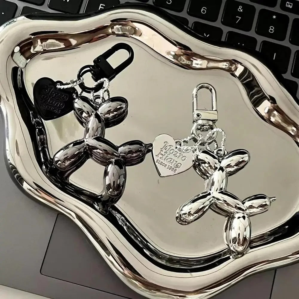 🐶 Y2K Balloon Dog Keychain – Funky Bag & Car Accessory | سلسلة مفاتيح كلب بالون ستايل Y2K – إكسسوار عصري للشنط والمفاتيح
