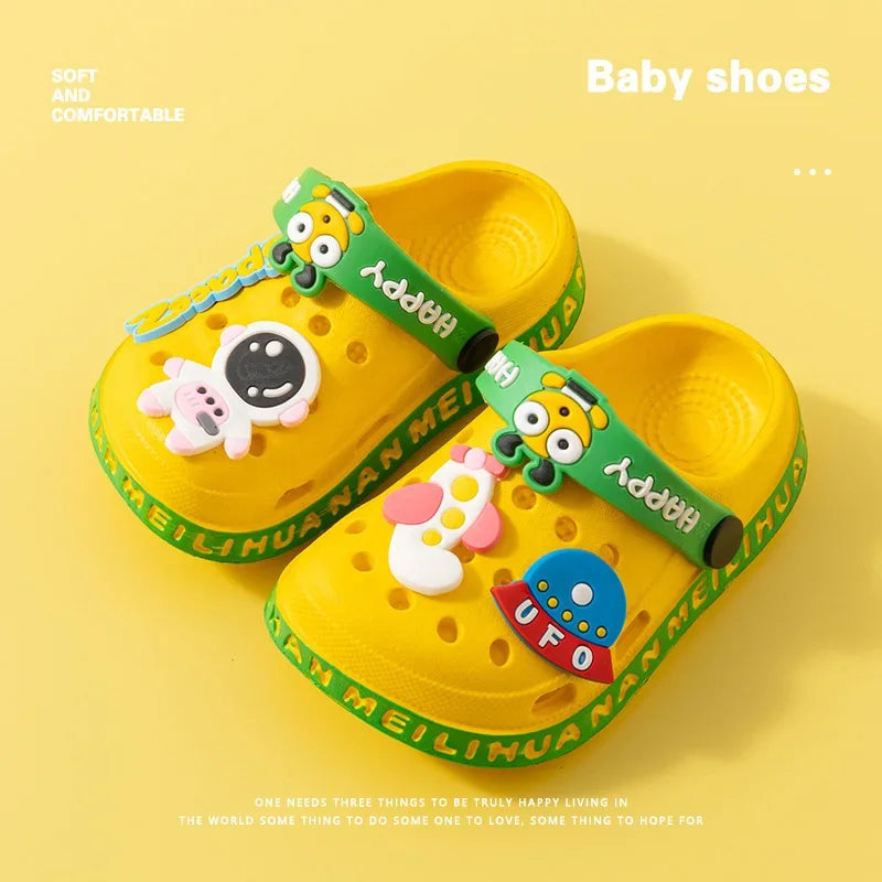 🐾 Cute EVA Cartoon Garden Sandals – Summer Beach Slippers for Kids | صنادل أطفال كرتونية خفيفة – شباشب صيفية عالية الجودة للحديقة والشاطئ