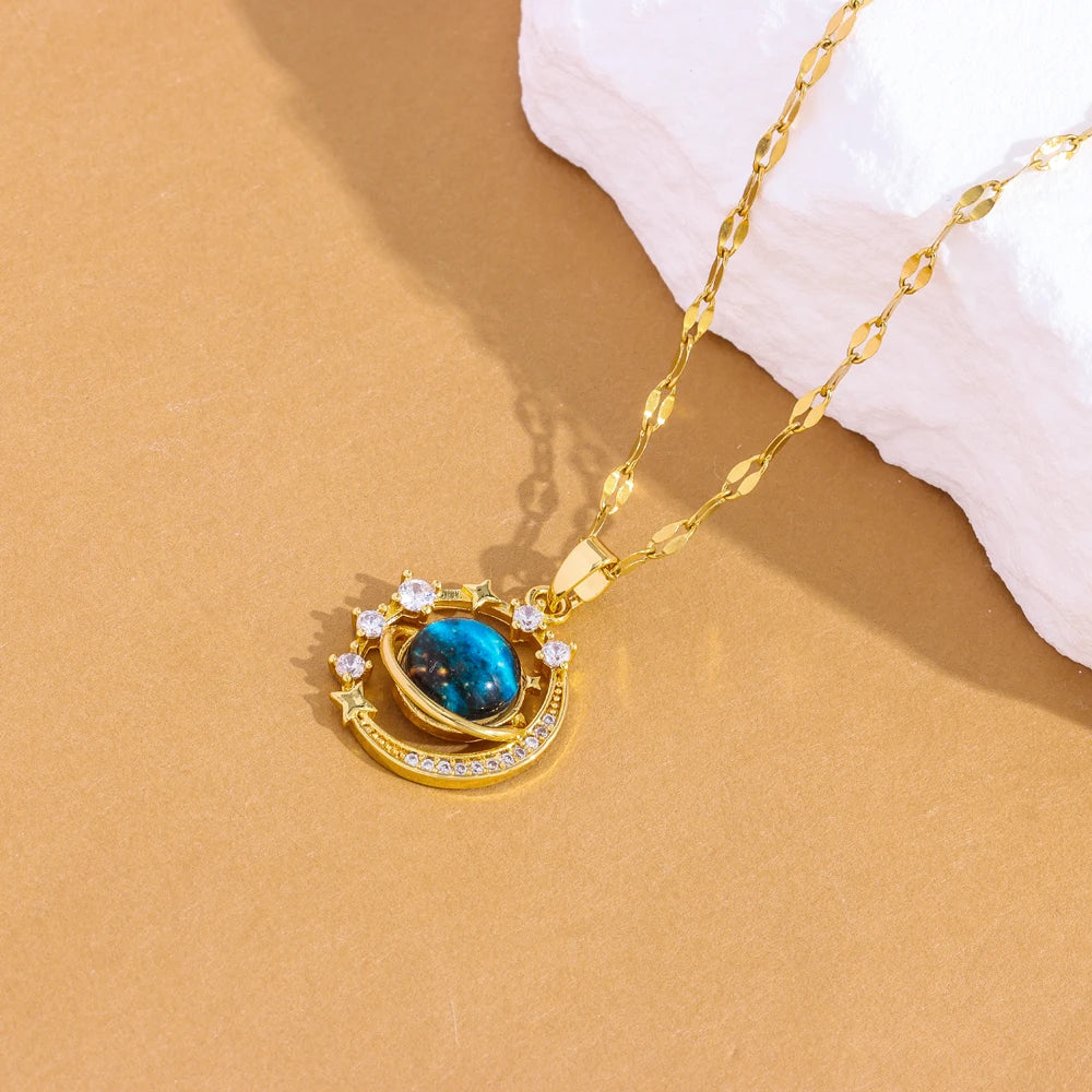 🌟 New Dream Planet Series Earth Necklace for Women 🌙 – Trendy Stainless Steel Clavicle Chain Jewelry | عقد نسائي من سلسلة كوكب الأرض – سلسلة فضية من الستانلس ستيل موضة 2025