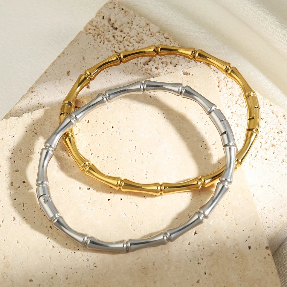 ✨ Bamboo Shape Stainless Steel Bracelet – Unisex Gold & Silver Smooth Finish 🔷 سوار أنيق بتصميم الخيزران من الستانلس ستيل – للنساء والرجال بلون ذهبي وفضي