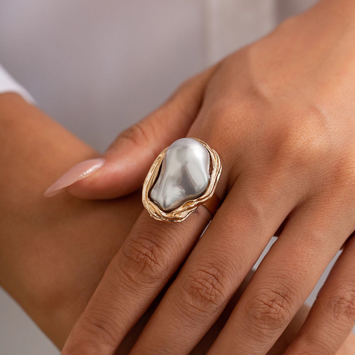 ✨ PuRui Semi-Baroque Pearl Adjustable Ring – Punk Aesthetic Wedding Jewelry 🔷 خاتم بيرل ستايل بانك بحبة لؤلؤ شبه باروكية – تصميم مفتوح قابل للتعديل للزفاف والمناسبات