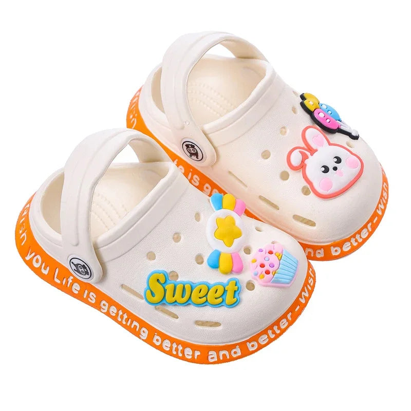🦕 Kids Summer Garden Clogs – Lightweight Cartoon Slip-On Sandals | صنادل أطفال صيفية كروكس كرتونية – خفيفة ومريحة بتهوية عالية