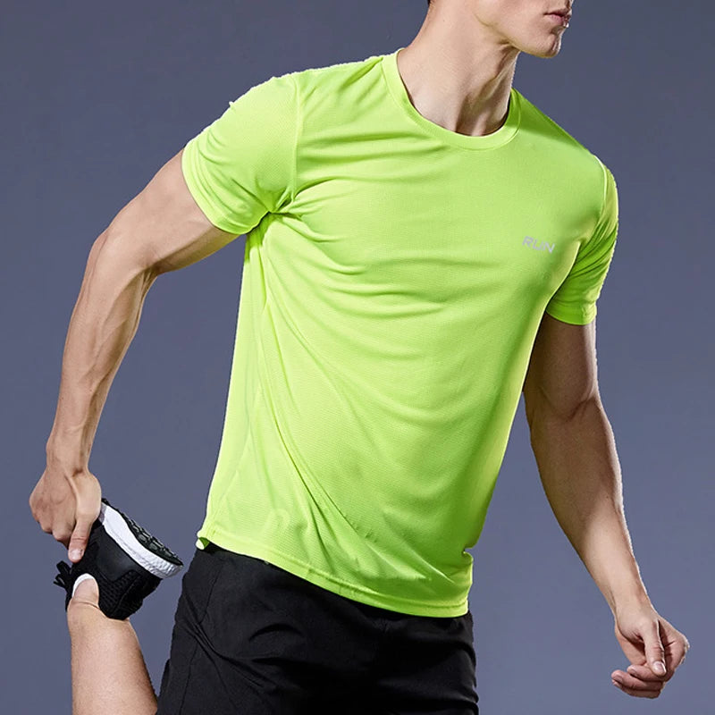 🇧🇷 Men's Quick Dry Oversized Gym T-Shirt – Summer Sports & Fitness Jersey | تيشيرت رياضي رجالي صيفي واسع – خامة تجف سريعًا للجيم والجري مستوحى من تيشيرتات البرازيل