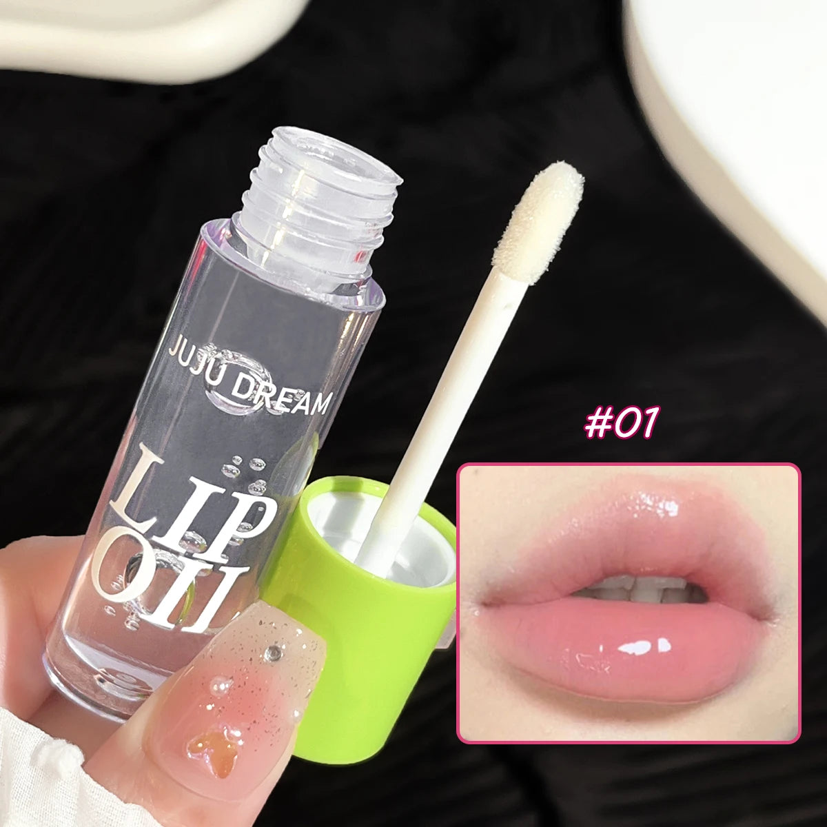 Mirror Shine Water Gloss – Long-Lasting, Moisturizing Transparent Lip Plumper | قلوس شفاه لامع بتأثير الزجاج – مرطّب، يدوم طويلًا، شفاف ويمنح الشفاه امتلاء طبيعي