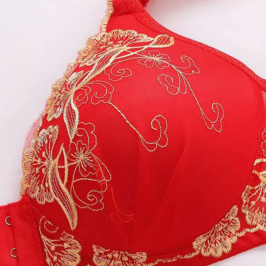 ✨ Lace Embroidery Wireless Bra – Front Closure Push-Up Bralette for Women 🔷 حمالة صدر بدون أسلاك بتطريز دانتيل وإغلاق أمامي – مريحة ورافعة للنساء