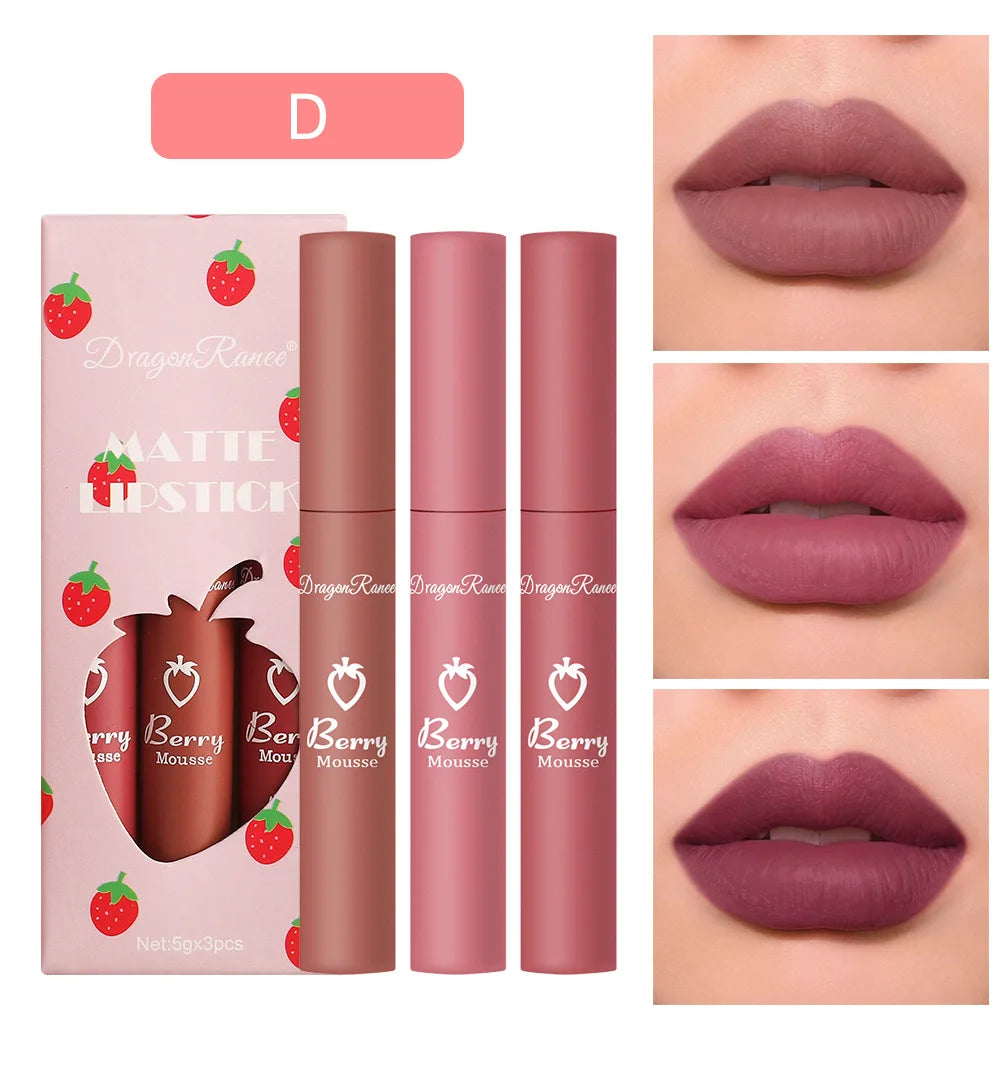 3-Piece Strawberry Velvet Matte Lip Glaze Set – Non-Stick Cup Liquid Lipstick | طقم 3 قطع من ملمع شفاه مخملي بطعم الفراولة – روج سائل مطفي لا يلطخ الكوب