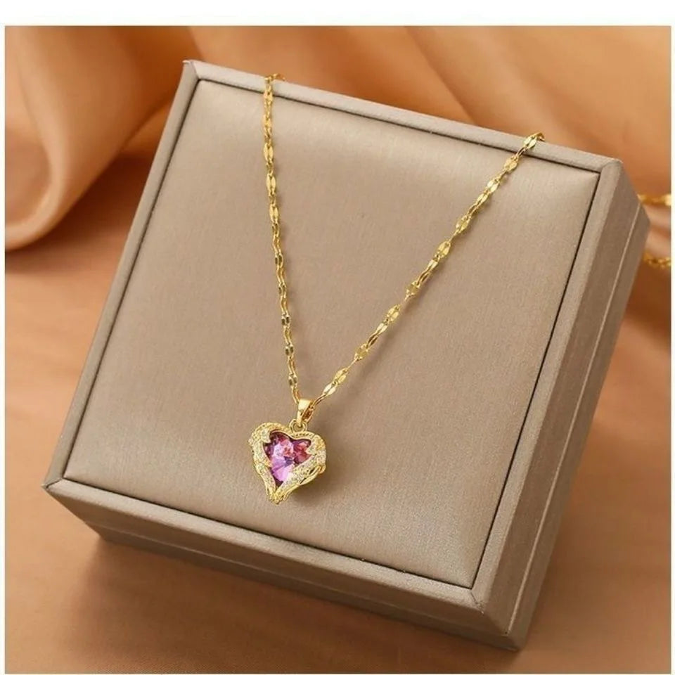 ✨ Ocean Heart Crystal Pendant Necklace – Luxury Colorful Stainless Steel Jewelry 🔷 قلادة قلب المحيط الكريستالية الفاخرة – تصميم ملون من الستانلس ستيل للنساء