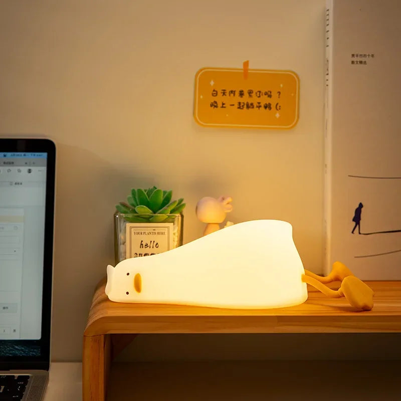 🌙 Duck Silicone Night Light 🐤 – USB Rechargeable Touch Lamp with Timer for Kids | مصباح بطة ليلي من السيليكون – يعمل باللمس وقابل للشحن مع مؤقت للأطفال