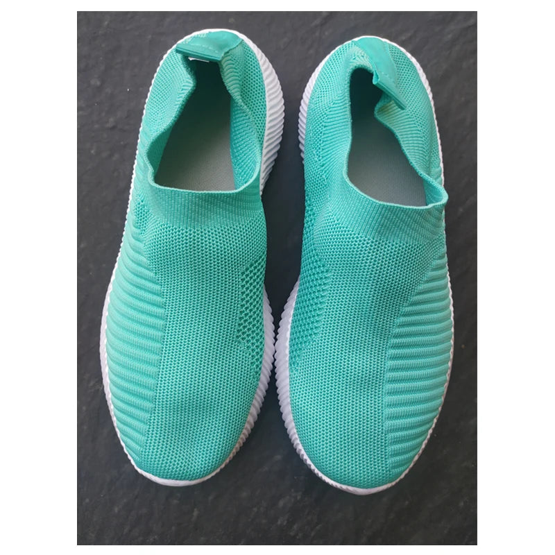 Women’s Vulcanized Slip-On Sneakers – High Quality Loafers, Plus Sizes Available | حذاء نسائي فلكنايزد بدون رباط – لوفزر أنيقة عالية الجودة، مقاسات كبيرة متوفرة