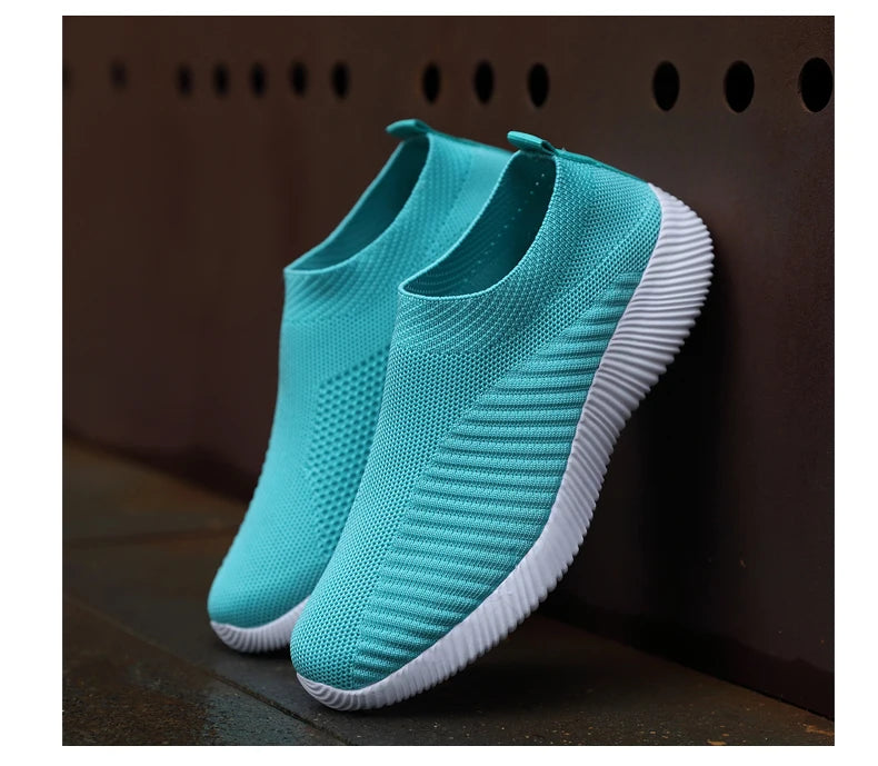 Women’s Vulcanized Slip-On Sneakers – High Quality Loafers, Plus Sizes Available | حذاء نسائي فلكنايزد بدون رباط – لوفزر أنيقة عالية الجودة، مقاسات كبيرة متوفرة
