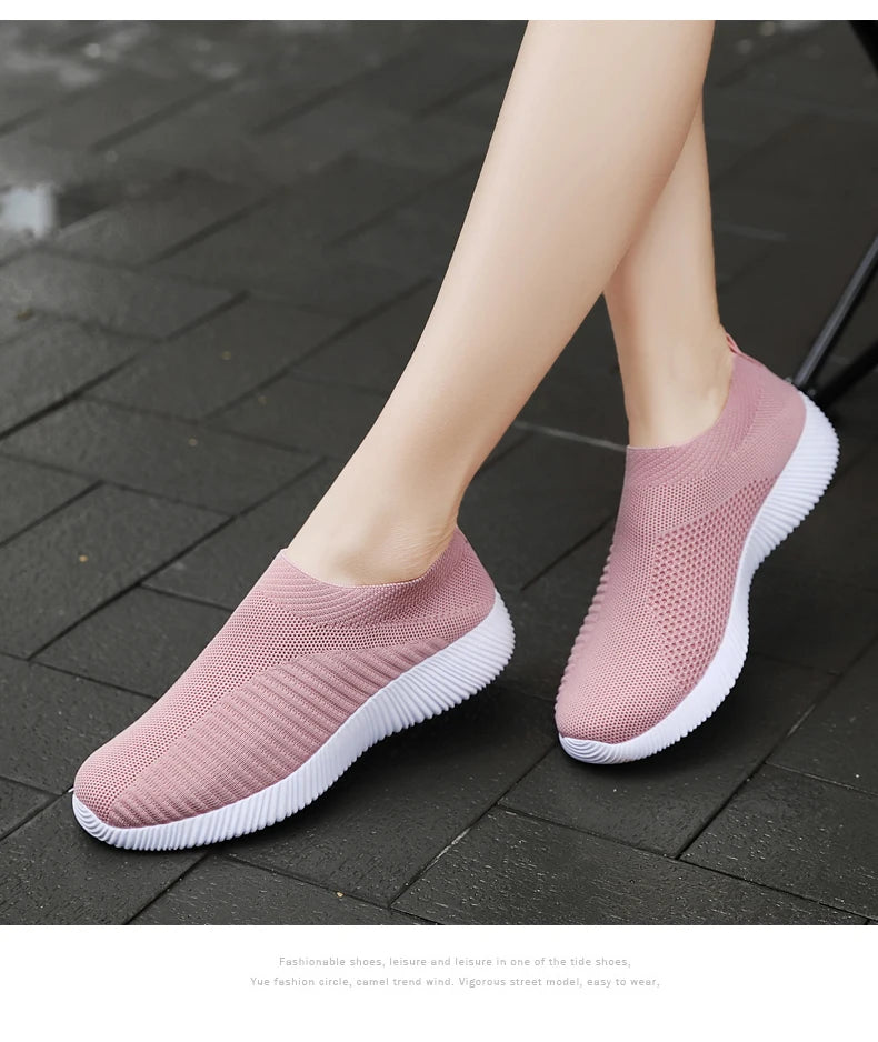 Women’s Vulcanized Slip-On Sneakers – High Quality Loafers, Plus Sizes Available | حذاء نسائي فلكنايزد بدون رباط – لوفزر أنيقة عالية الجودة، مقاسات كبيرة متوفرة