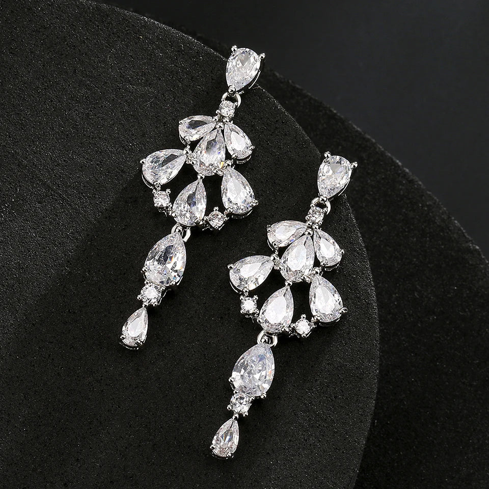 ZAKOL Korea Marquise Zircon Leaf Dangle Earrings for Women Fashion Bridal Wedding Party Jewelry Drop Shipping EP2168