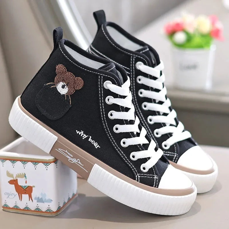 Cute Women’s Canvas Sneakers – Breathable High-Top Vulcanized Flats | حذاء نسائي قماشي كاجوال – سنيكرز عالية مريحة وبتصميم فلكنايزد