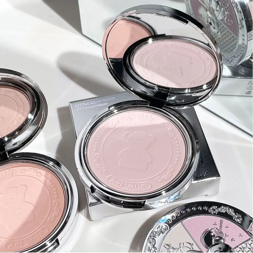 Art Value Bear Knight Soft Focus Pressed Powder Matte Natural Makeup Setting Makeup Brightening Makeup Loose Powder
