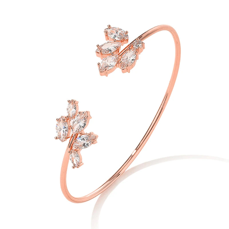 Luxury Geometry Gold Color Cuff Bangles For Women Fashion Cubic Zirconia Bracelets INS Party Everyday Jewlery.
