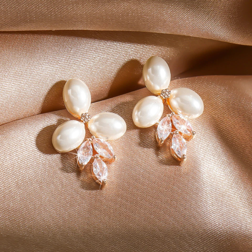 ZAKOL Marquise Oval Imitation Pearl Leaf Stud Earrings for Women Shiny Gorgeous Bridal Wedding Jewelry