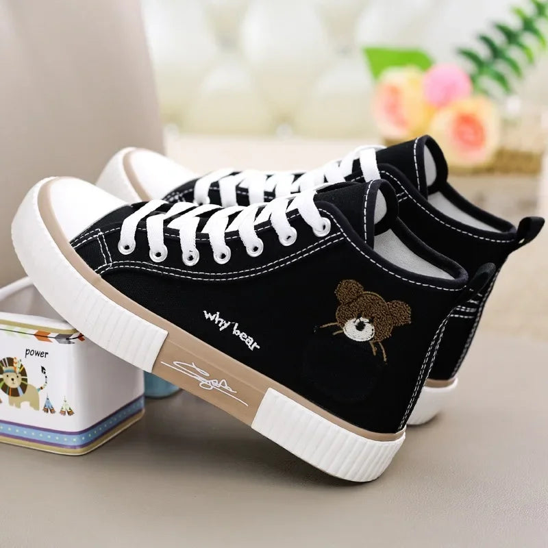 Cute Women’s Canvas Sneakers – Breathable High-Top Vulcanized Flats | حذاء نسائي قماشي كاجوال – سنيكرز عالية مريحة وبتصميم فلكنايزد