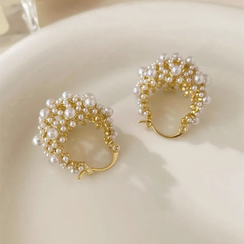 ZAKOL Irregular Metal Pearl Earrings European American Style Personalized Fashion Stud Earrings Ladies Girls Travel Accessories