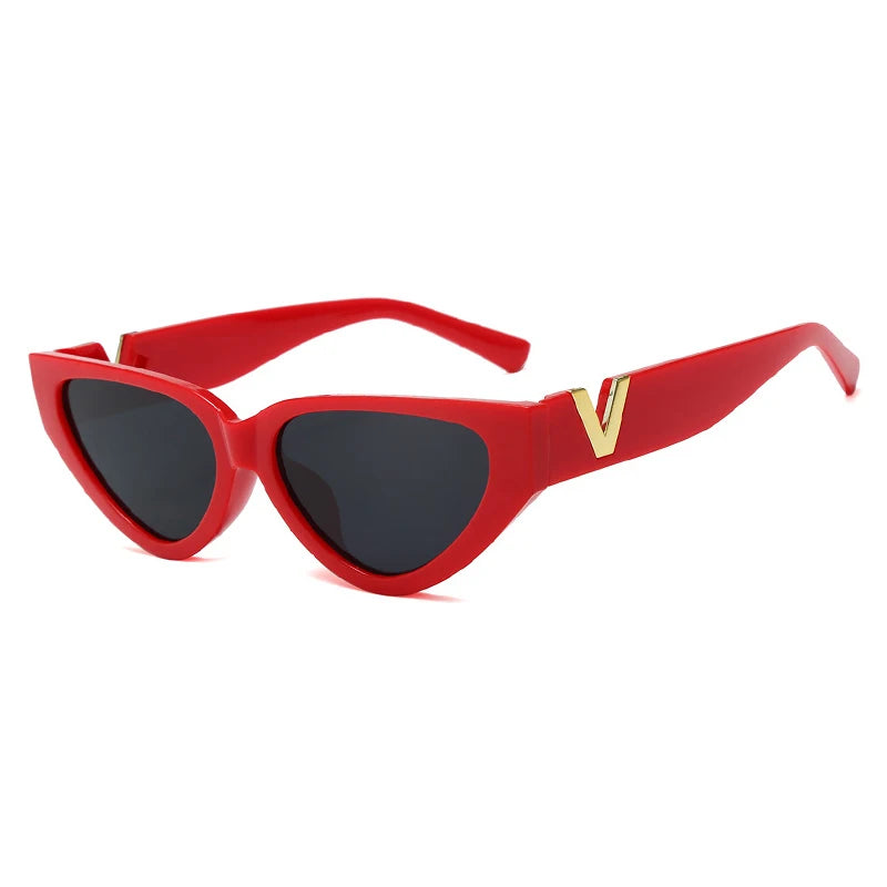Vintage Small Cat Eye Sunglasses – Unisex Retro UV400 Shades