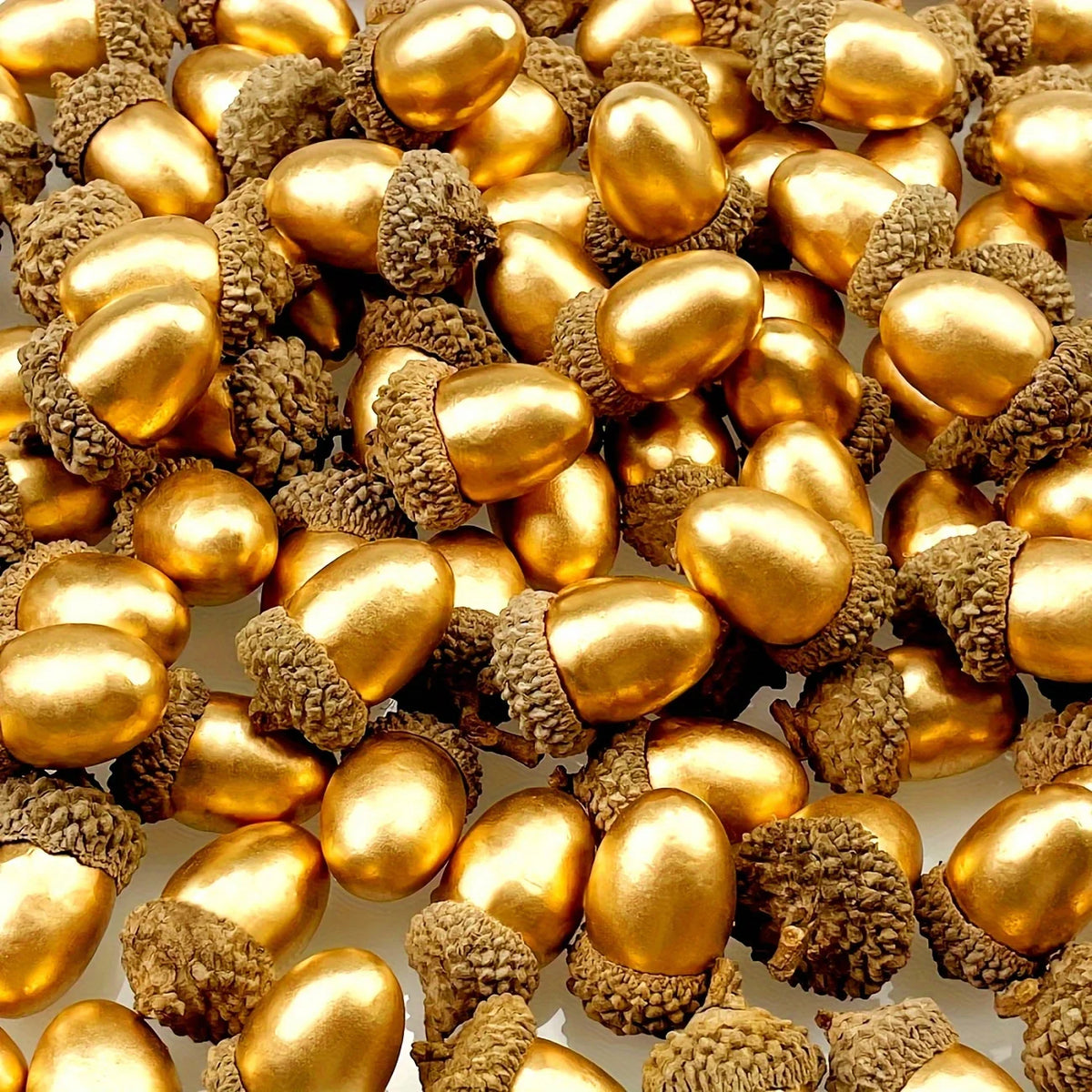 30/60pcs Artificial Golden Acorns, Exquisite Floral Decoration, Christmas Decorations，Festive Four Seasons Tabletop Ornaments