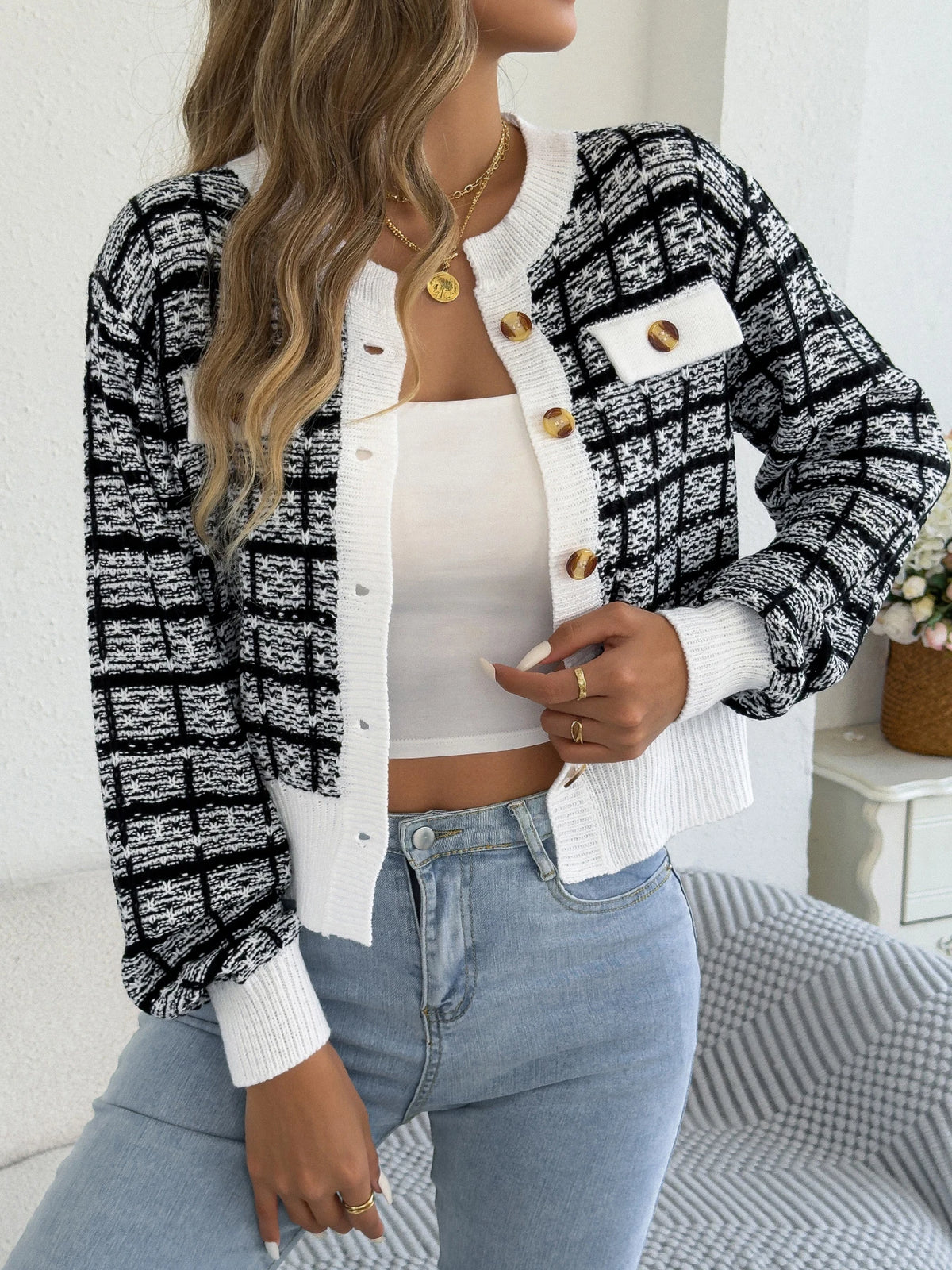 2026 Elegant Contrast Color Plaid Knitted Cardigan Sweater Single Breasted Lantern Long Sleeve Coats Women Autumn Winter Casual
