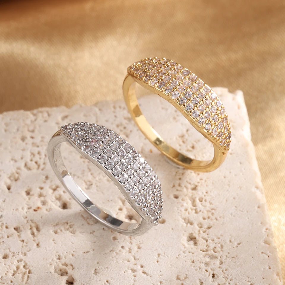 ZAKOL New Trendy Shiny Micro Pave Zircon Finger Ring White  Crystal CZ Minimalist Aesthetic Ring for Women Wholesale