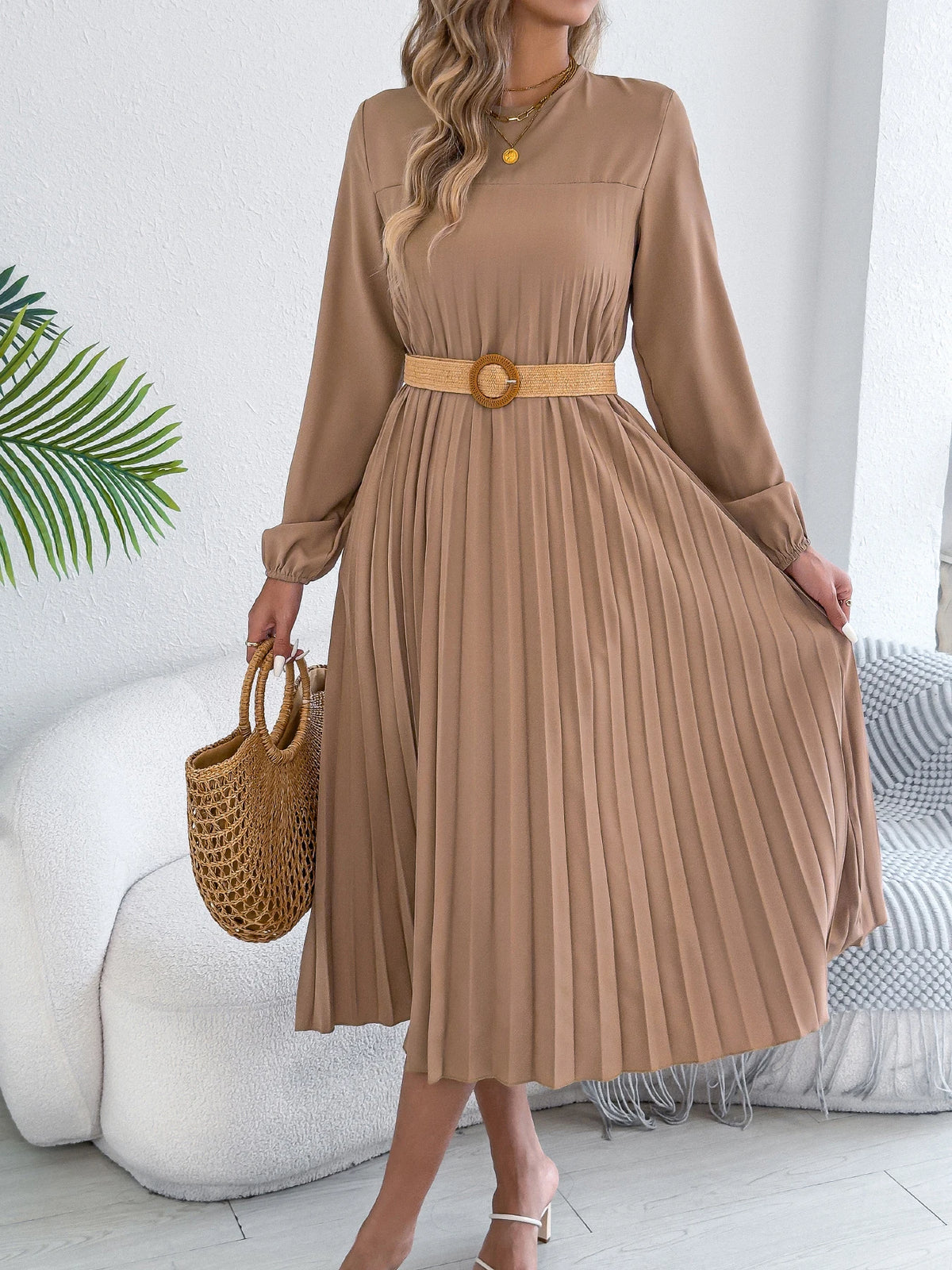 Women Elegant Dress 2026 Retro Solid Color Round Neck Long Sleeve Pleated Dress Without Belt 2026 Autumn Winter Khaki Green Red