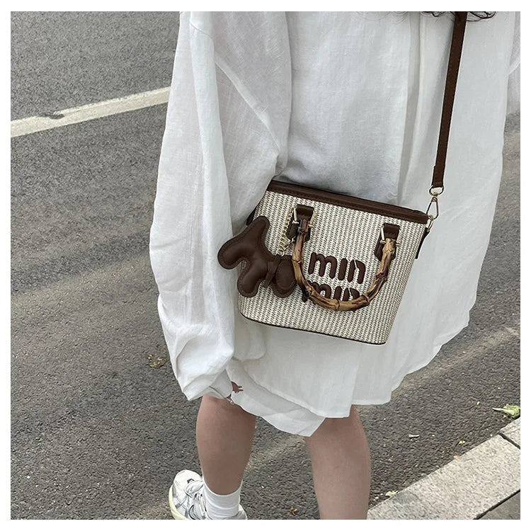 2025 New Spring Fashion Contrasting Straw Bamboo Joints Basket Bag Bucket Bag Hand-held Shoulder Diagonal Bag