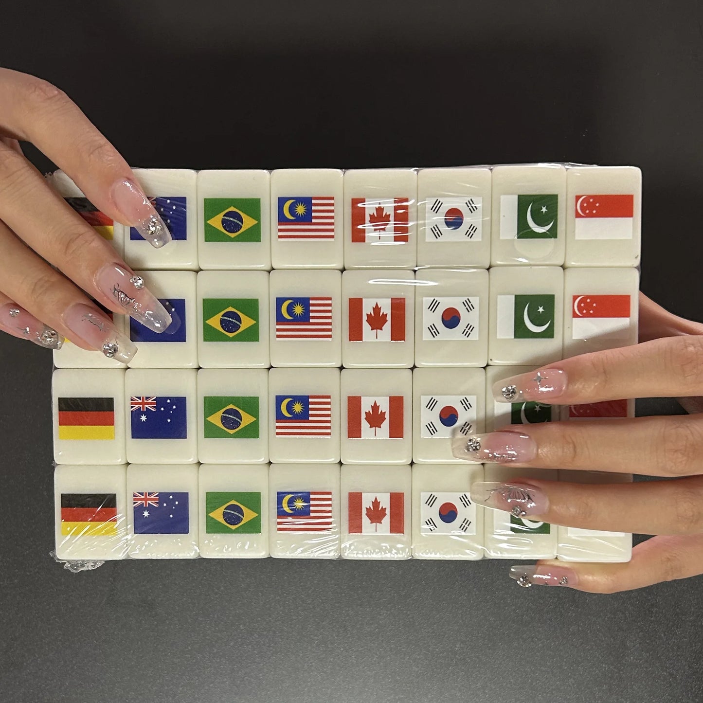 64Pcs Seaside Escape Mahjong Tile Game with Pattern of Flag Ball Funny Parent Child Party Game Children Toy Gift ﻿