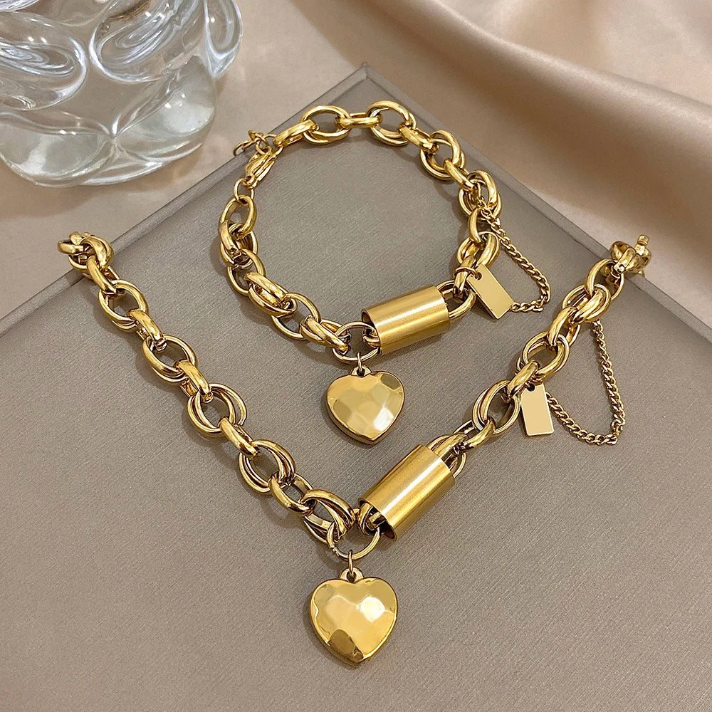 Women's Set Jewelry Stainless Steel Golden Thick Chain Heart Love Pendant Stainless Steel Necklace Bracelets Set Fashion Jewelry
