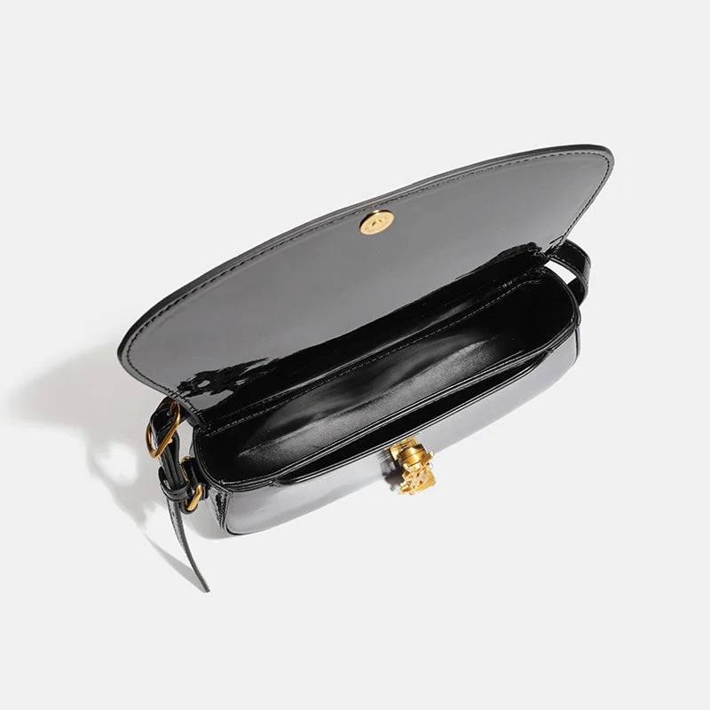 Popular Women’s Crossbody Bag – Genuine Leather by Famous Designer | حقيبة كتف نسائية شهيرة – جلد طبيعي من تصميم مصمم معروف
