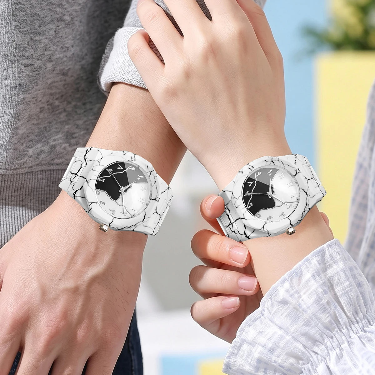 Fashion Marble Texture Men Quartz Watch Casual Arabic Dial Plastic Strap Unisex Wristwatches Relogio Masculino（Without Box）