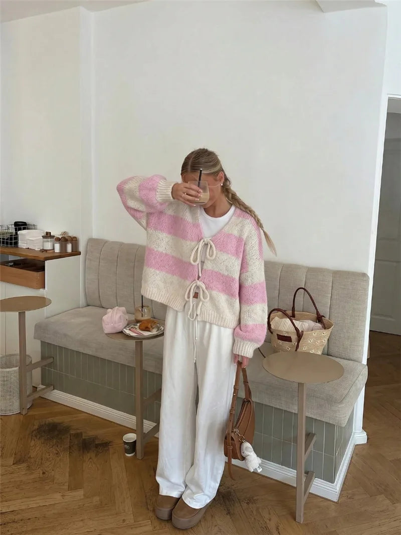 Women's Striped Knitted Sweater Causal V‑Neck Lace‑Up Bow Long Sleeve Loose Soft Warm Cardigan Fashion Autumn WInter Streetwear