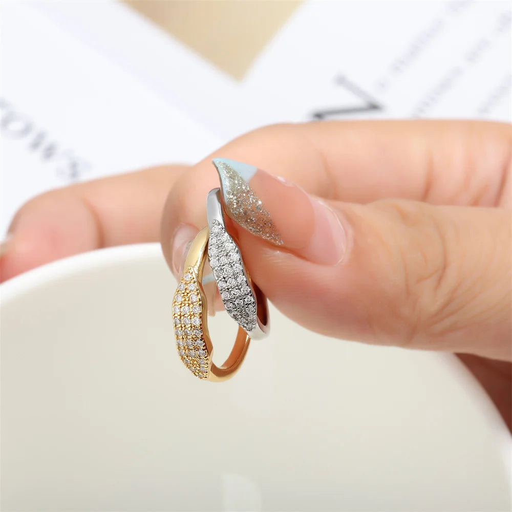 ZAKOL New Trendy Shiny Micro Pave Zircon Finger Ring White  Crystal CZ Minimalist Aesthetic Ring for Women Wholesale