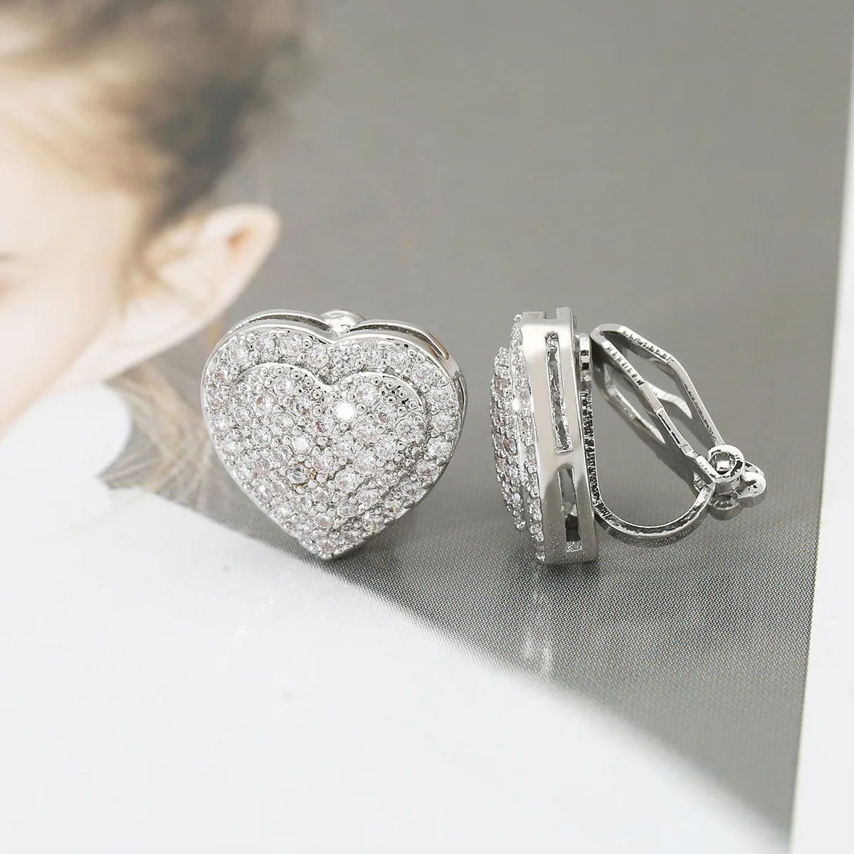 ZAKOL 6 Styles Sliver/Gold Color Shiny Cubic Zirconia Copper Ear Clips Geometric Square Heart Round CZ Stud Ear Accessories