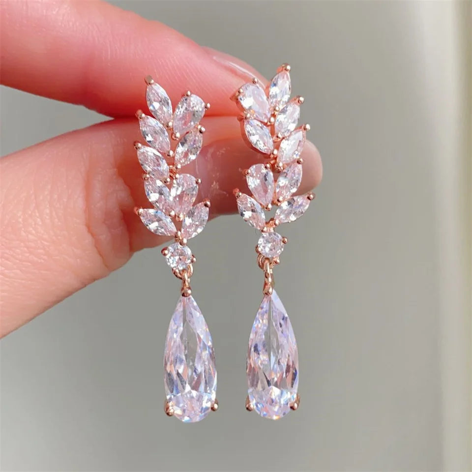 ZAKOL White Zircon Leaf Dangle Earrings for Women Shinny Water Drop Crystal Flower Pendant Earring Bridal Wedding Jewelry
