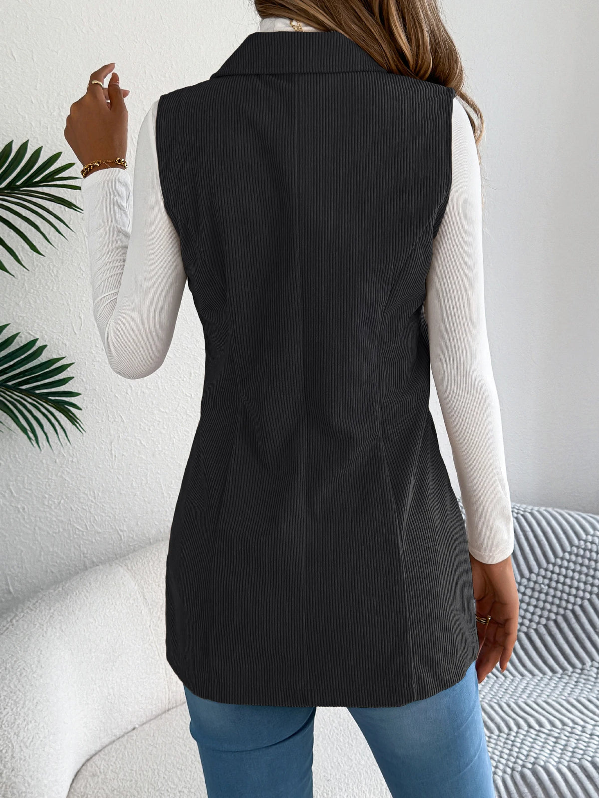 Autumn Winter Corduroy Coat Women 2026 Casual Solid Color Single Breasted Lapel Sleeveless Jacket Khaki Red Black Woman Clothing