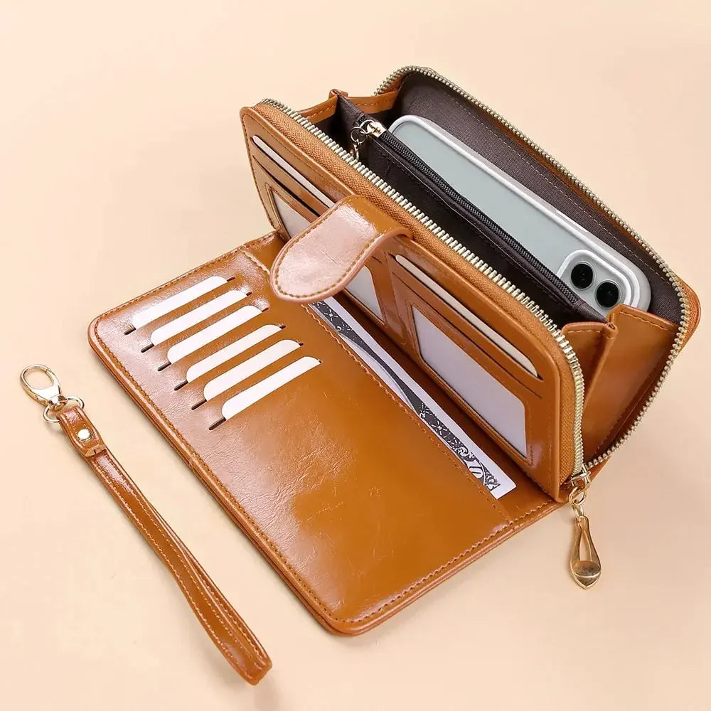 Vintage Oil Wax PU Leather Clutch Wallet for Women Large Capacity Phone Purse with Wrist Strap Simple Card Holder Pouch Bag