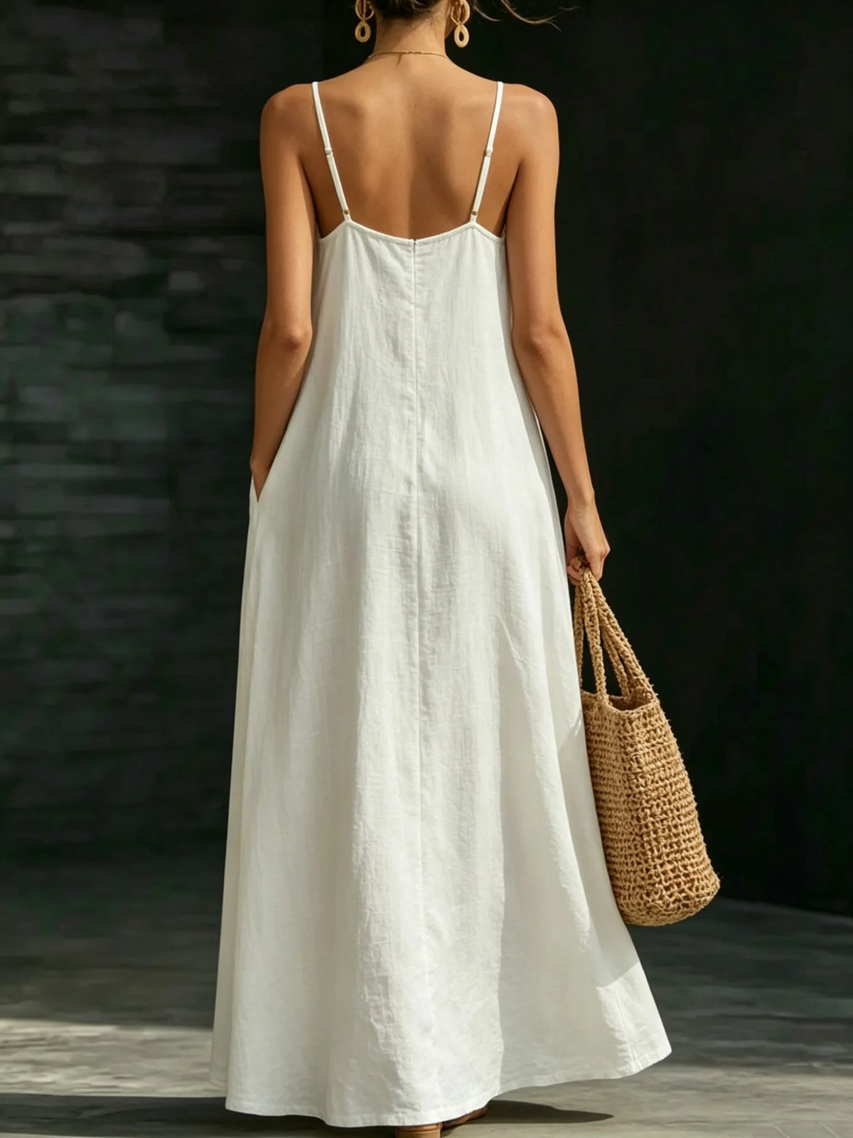 Women Linen Spaghetti Strap Maxi Dress V Neck Loose Swing Long Dress With Pockets Casual Summer Beach Vacation Sundress Ladies