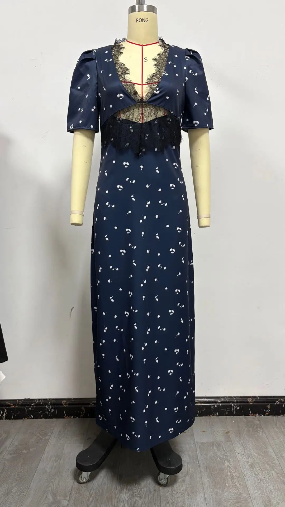 Sexy Polka Dot Dresses For Women Patchwork Lace Maxi Dress Hollow out Deep V Neck Sleeveless Bodycon Elegant Party Dress