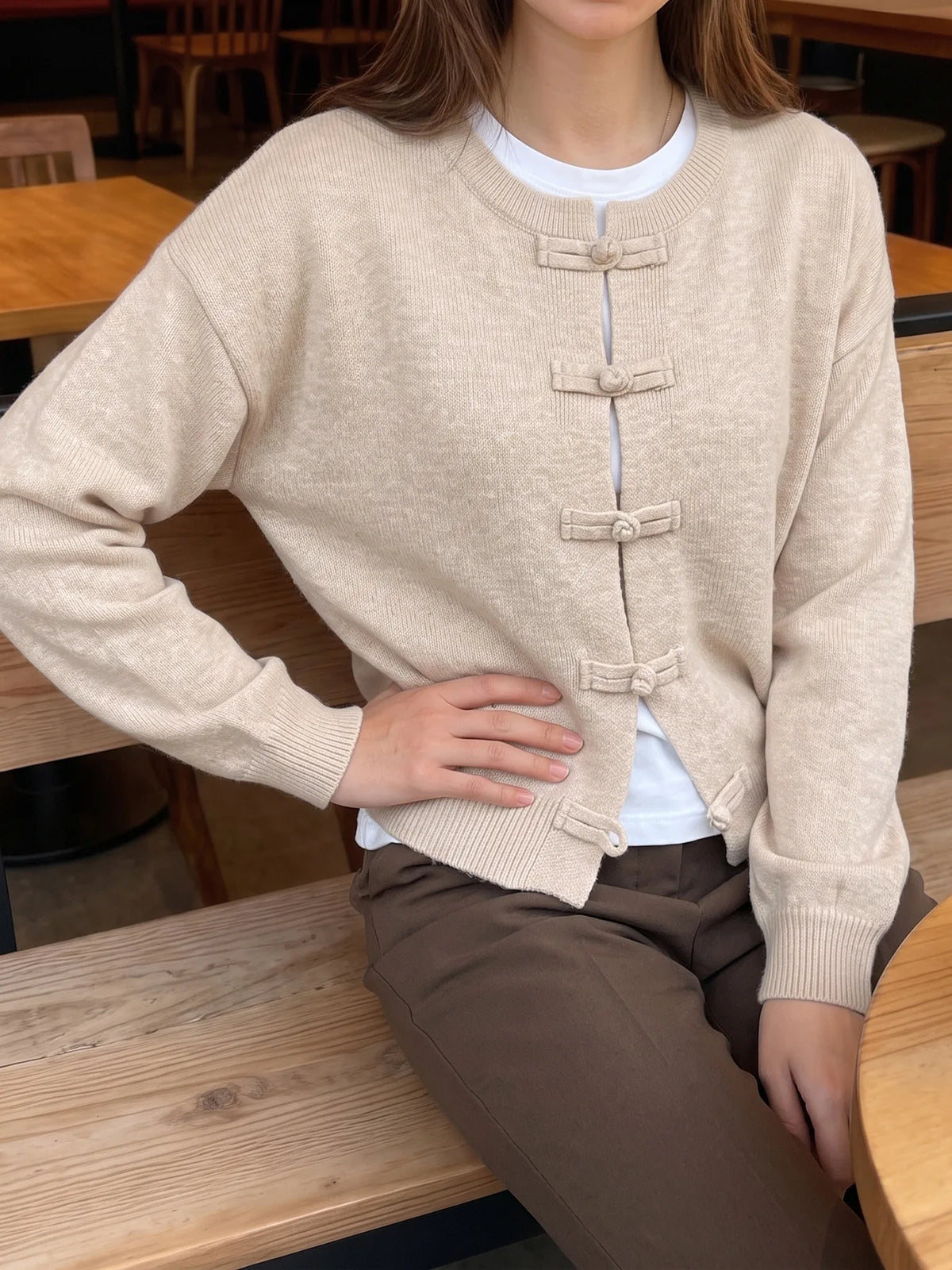 Women Vintage Knitted Sweater Causal Long Sleeve O-Neck Soft Warm Chinese Style Buckle Cardigan Female Autumn Winter Outerwear