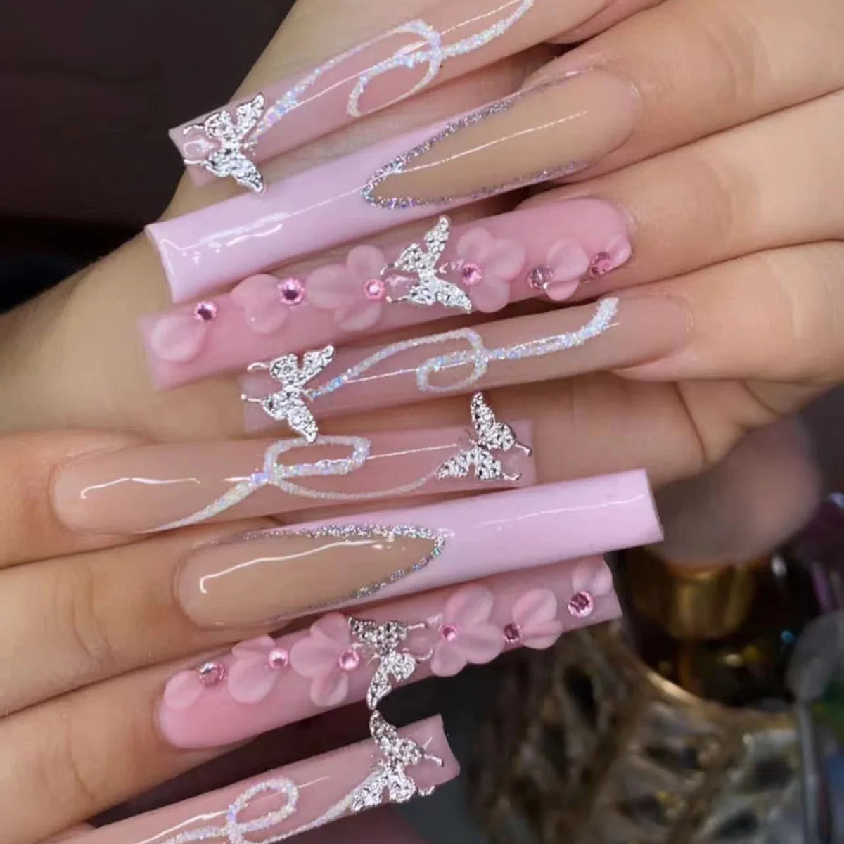 24pcs Green French Fake Nail Spring Summer Long Square Press on Nails Woman with Flower Design False Nail Sets Wearable Manicure