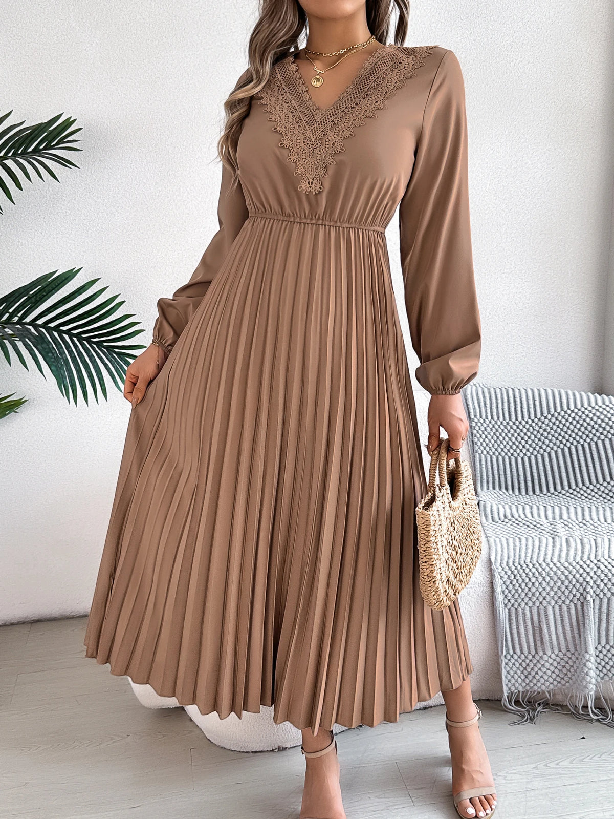 2026 Fashion Lace V Neck Lantern Long Sleeve Maxi Dress for Women Autumn Winter Casual Solid Color Pleated Dresses Khaki Red