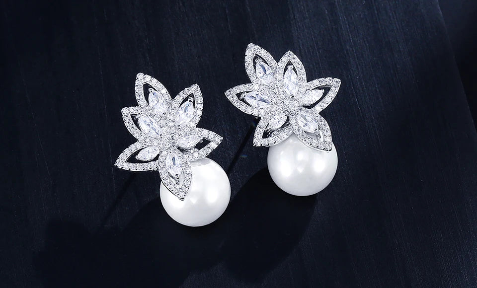 ZAKOL Temperament Imitation Pearl Flower Stud Earrings Elegant Leaf Marquise Zirconia Wedding Party Jewelry for Women